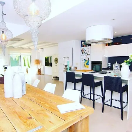 Holiday home Beach House - Golden Park