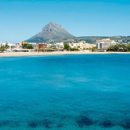 Beach House - Golden Park Holiday home *